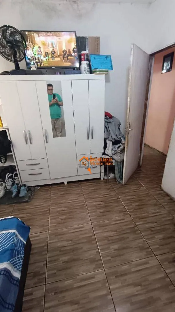 Imagem Sobrado com 5 dormitórios à venda, 300 m² por R$ 320.000,00 - Jardim Marilena - Guarulhos/SP