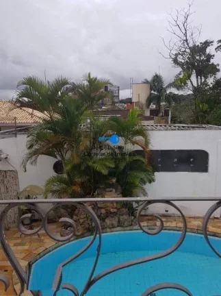 Imagem Sobrado no Morumbi, 4 Dormitórios , 2 Suítes com Piscina 450m2