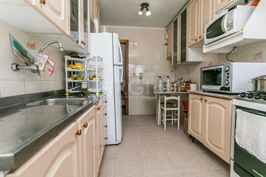 Imagem Cobertura para Venda - 172.13m², 2 dormitórios, sendo 1 suites, 2 vagas - Partenon