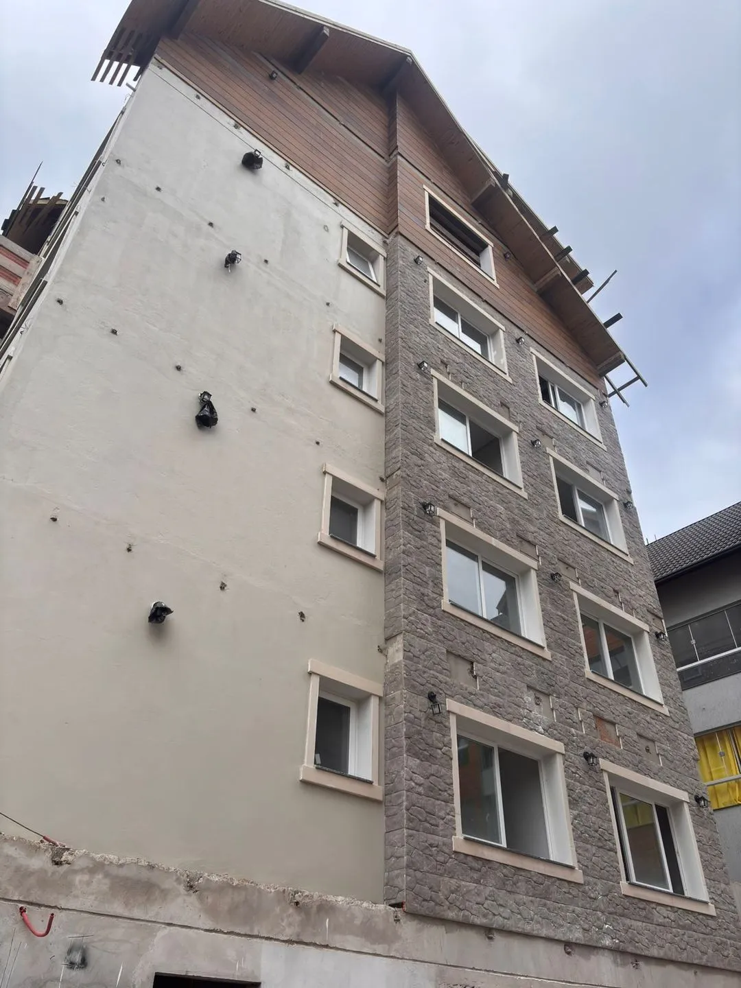Imagem Apartamento à venda em Canela, Centro , com 2 quartos, 79.63m2
