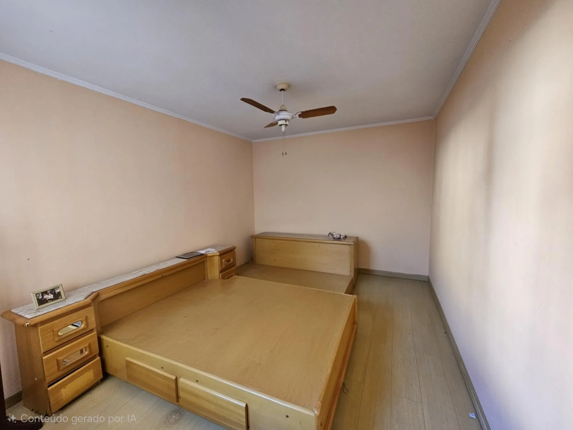 Imagem Casa 03 dormitórios com suite e 02 vagas no Bairro Mont Serrat