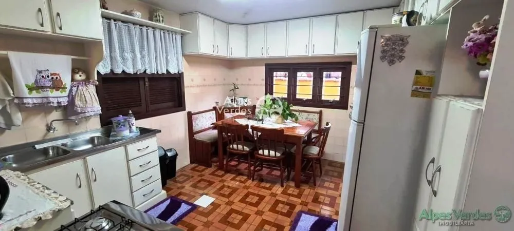 Imagem Casa à venda em Canela, Palace Hotel, com 3 quartos, 234,62m2
