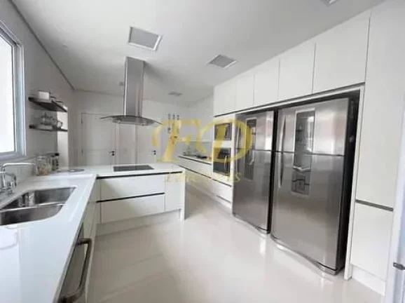 Imagem Casa de Alto Padrão em Atibaia/Condomínio Fechado