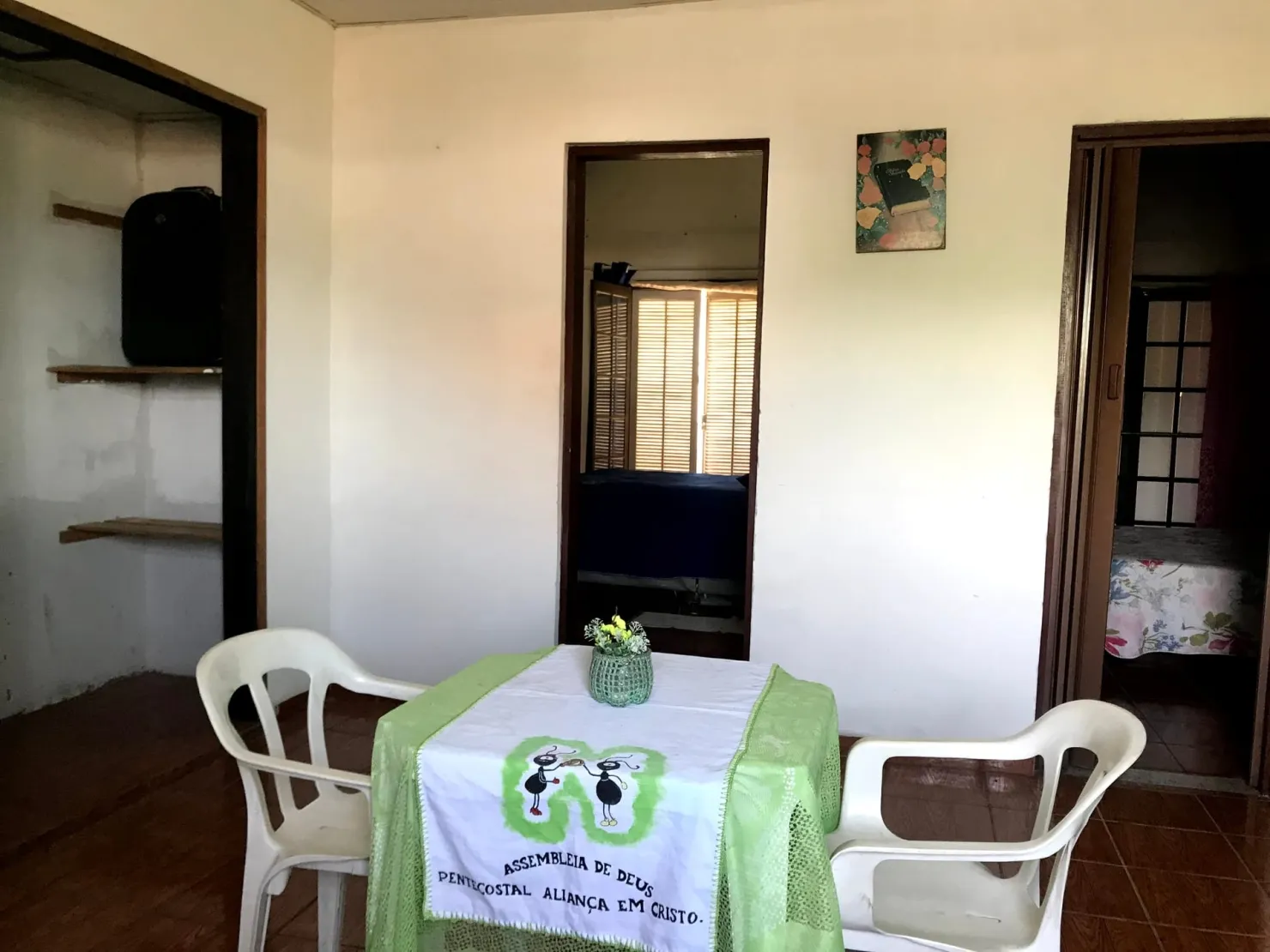 Imagem Casa à venda 3 Quartos, 1 Suite, 2 Vagas, 3M², Conjunto Residencial Araretama, Pindamonhangaba - SP