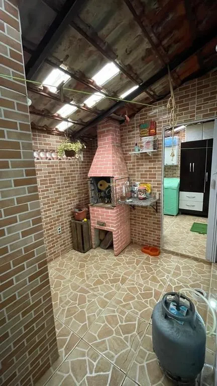 Imagem Casa em Condomínio para Venda em Teresópolis / RJ no bairro Granja Florestal