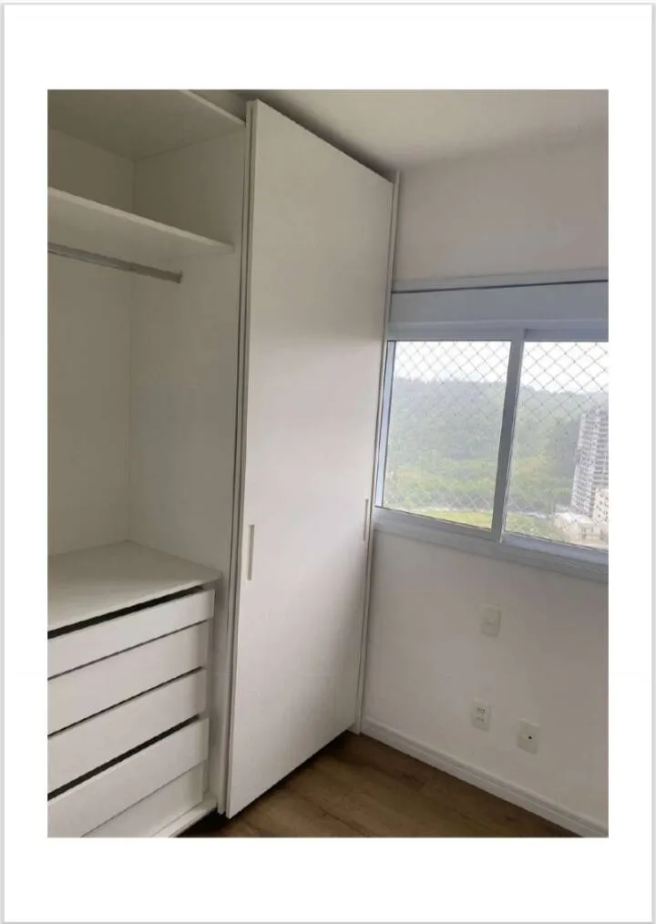Imagem Apartamento de 3 Quartos no Dezoito do Forte Empresarial/Alphaville - Suíte, Sacada com Churrasqueira e 1 Vaga Coberta