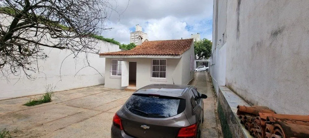 Imagem Casa de 2 dormitórios no bairro Petrópolis