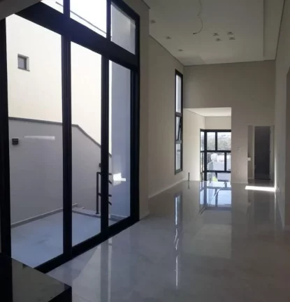 Imagem Sobrado à venda, 200 m² por R$ 1.640.000,00 - Centro - Mogi das Cruzes/SP