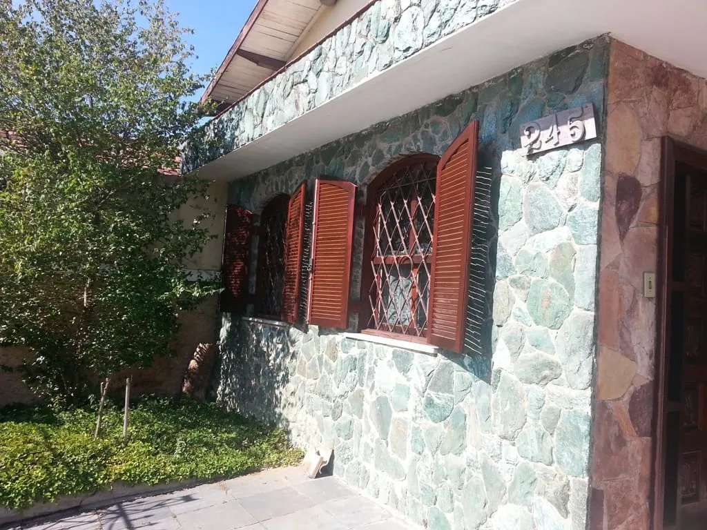 Imagem Casa à venda 3 Quartos, 3 Suites, 3 Vagas, 300M², Chácara Galega, Pindamonhangaba - SP