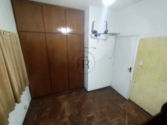 Imagem Sobrado em excelente localização, próximo ao Clube 7 de Setembro da Agua Rasa!!
Piso térreo: 1 v...
