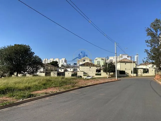 Imagem Área para incorporação de prédio no Parque Campolim, Sorocaba/SP