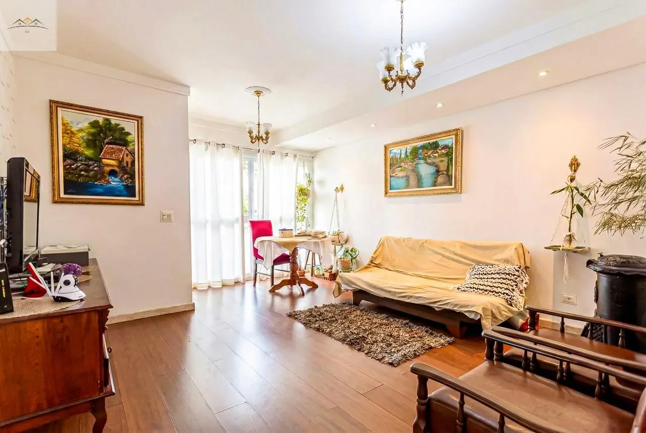 Foto do imóvel Sobrado com 4 Quartos à Venda, 300 m² em Rua Padre Capra