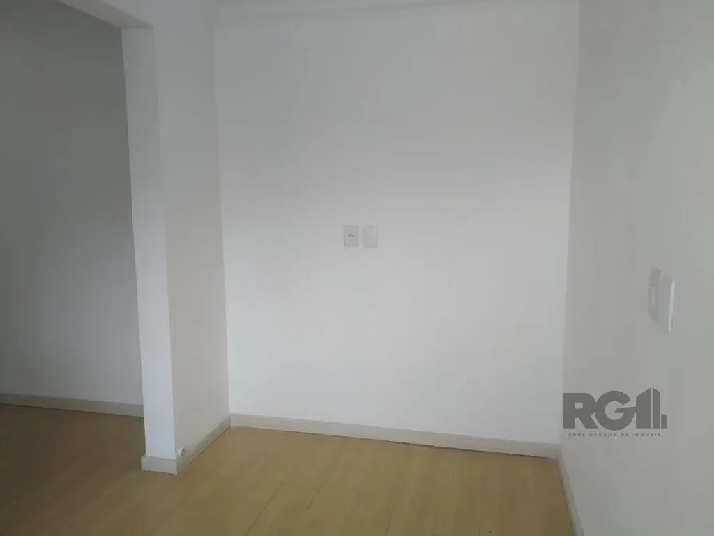 Imagem Excelente DUPLEX de 90m² com 2 dormitórios e 2 vagas.
