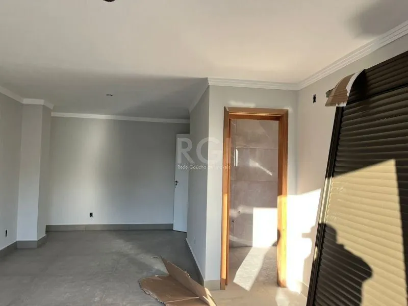 Imagem Sobrado para Venda - 140m², 3 dormitórios, sendo 1 suites, 2 vagas - Parque Granja Esperança