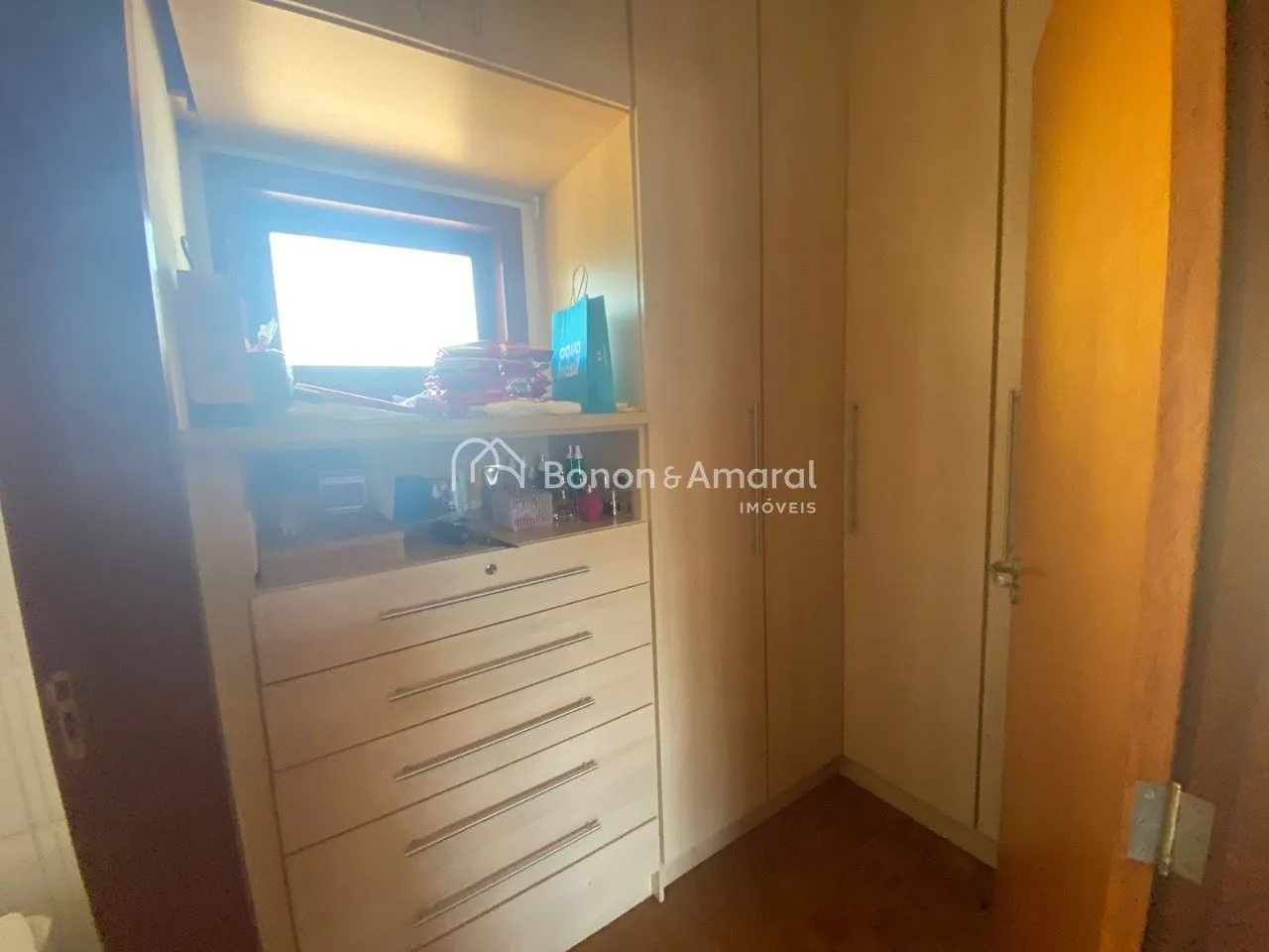 Imagem Casa em condomínio para venda em Valinhos S.P.