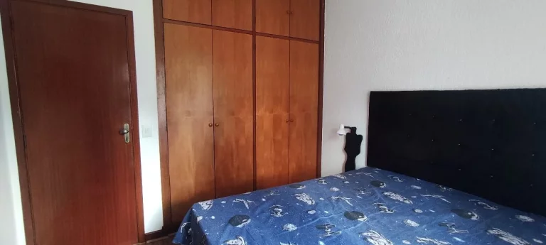 Imagem Encantadora Casa com 3 Dormitórios em Albuquerque - Oportunidade Imperdível por R$ 510.000