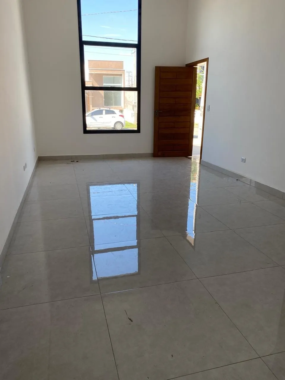 Imagem Maravilhosa Casa à venda no Laguna com 3 Dorms, 1 Suite, 2 Vagas, Residencial Maricá, Pindamonhangaba - SP | Condomínio Residencial Laguna