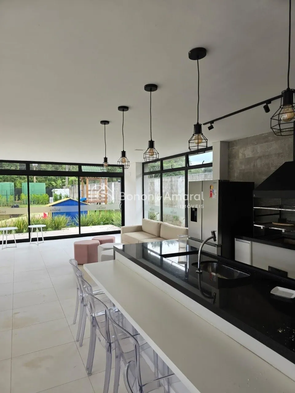 Imagem Casa com 2 quartos e lazer completo em condomínio de Betel