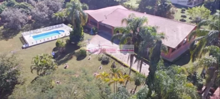 Imagem CHÁCARA com 2 casas dentro da cidade, - CONFORTO E LAZER para VOCÊ e SUA Família MORAR BEM E COM ...
