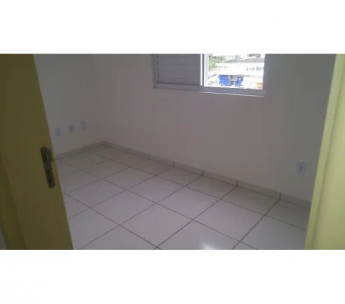 Imagem Apartamento com 2 Quartos à Venda, 60 m² em Operária Nova - Criciúma