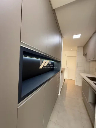 Imagem Apartamento de 2 quartos com 1 suíte e 2 vagas de garagem no Cambuí, Campinas-SP - 89m².