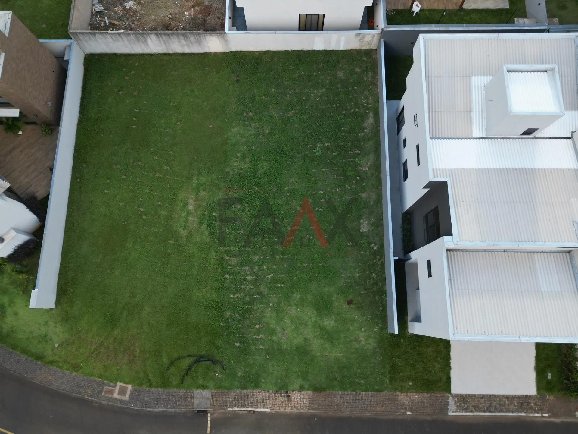 Imagem Terreno à venda no Villaggio Firenze com 300m em Guarapuava PR