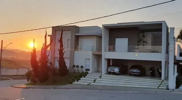 Foto do imóvel Casa à venda 4 Quartos, 4 Suites, 5 Vagas, 670M², Urbanova, São José dos Campos - SP | Condomínio Residencial Jaguary,