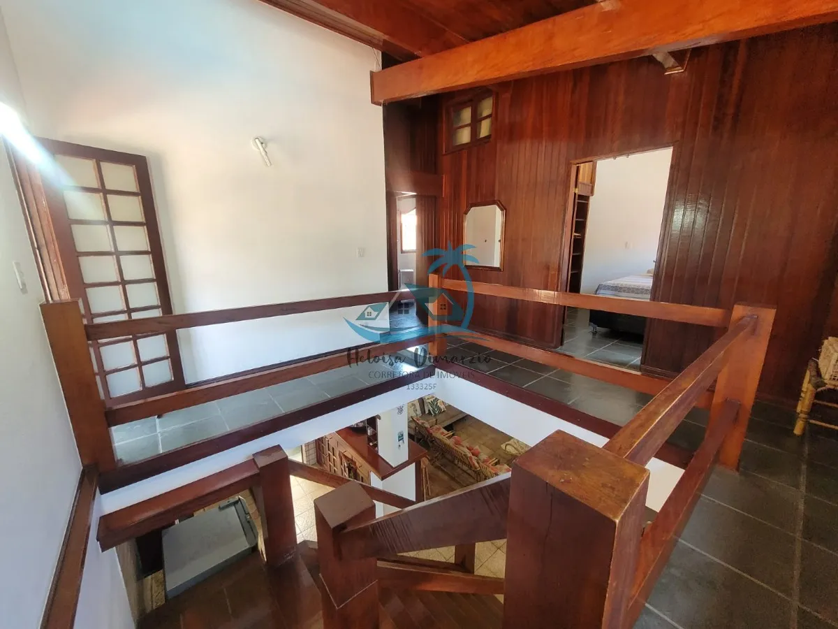 Imagem Casa com 3 dormitórios e piscina a venda em Ubatuba no bairro do Itaguá.
