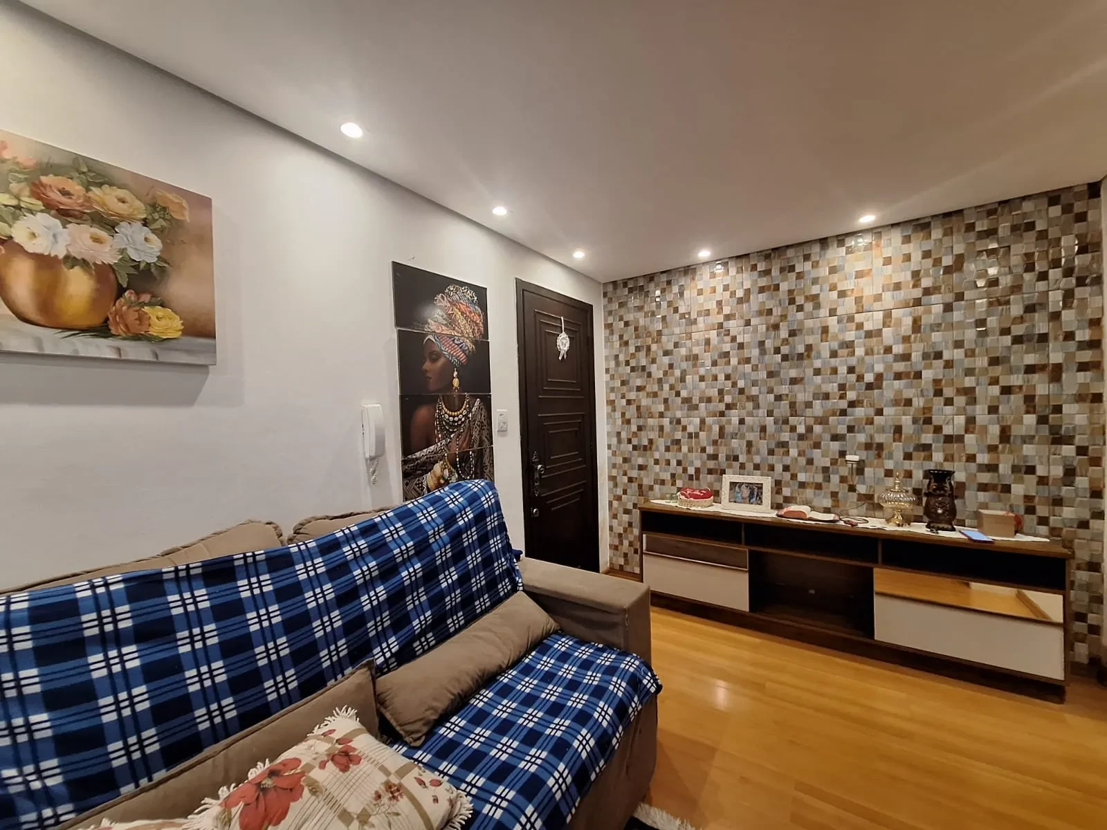 Imagem Apartamento com 2 Quartos à Venda, 67630 m² em Rio Branco - Caxias do Sul