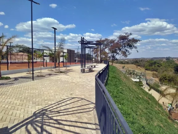 Imagem Lotes em Condomínio Fechado Cidade das Flores em Caldas Nova