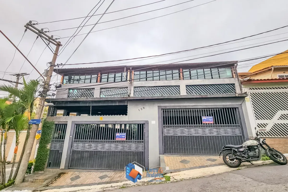 Foto do imóvel Sobrado para venda em Nossa Senhora do Ó com 3 quartos, sendo 3 suítes, 324m² em Rua Cecília da Silva