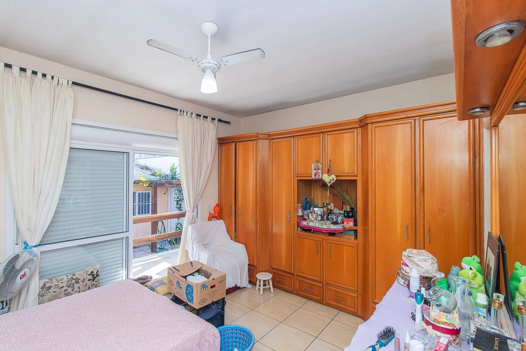 Imagem Casa 4 dormitórios - 1 vaga - 330m² Menino Deus