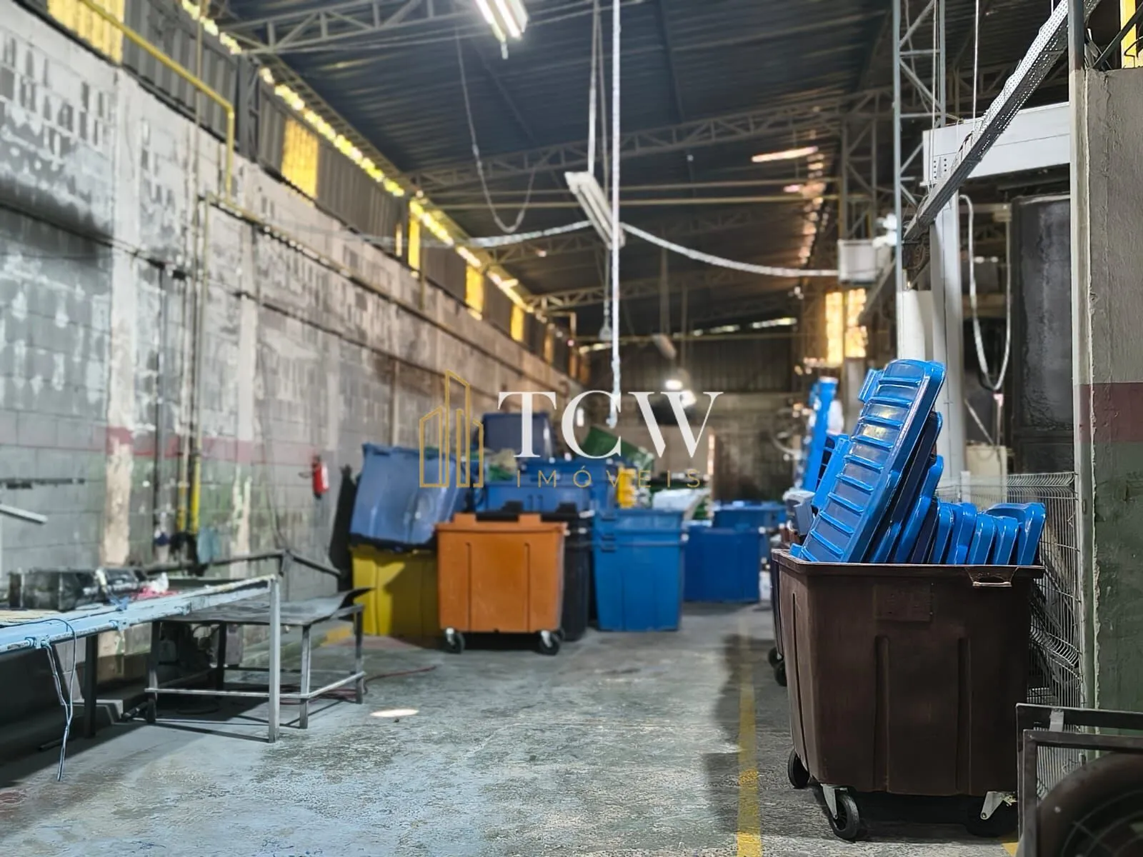 Imagem Galpão Comercial/Industrial à Venda na Capela | 2.521 m² Construídos | Terreno de 2.590 m² | Vinhedo/SP