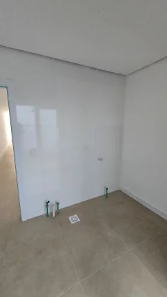 Imagem Casa 3 quartos sendo 1 suíte para venda no bairro Vinhedos em Caxias do Sul