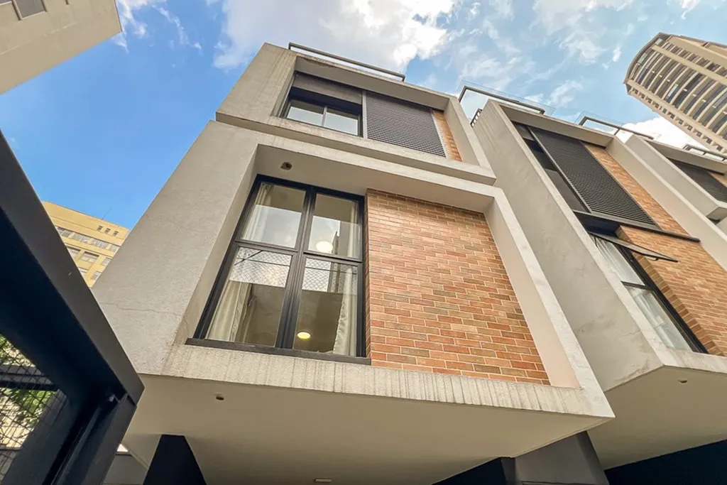 Imagem Casa de condomínio à venda em São Paulo, Higienópolis, com 2 quartos, 181m2