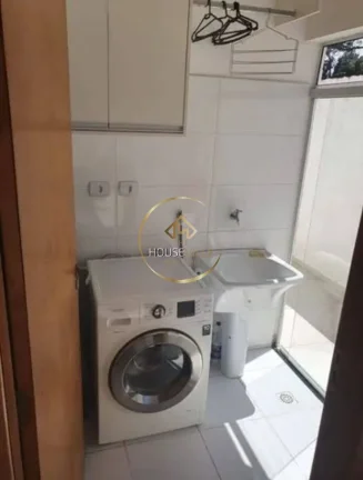 Imagem Casa Sobrado 3 dormitórios ( 1 suíte),2 vagas, Taubaté.