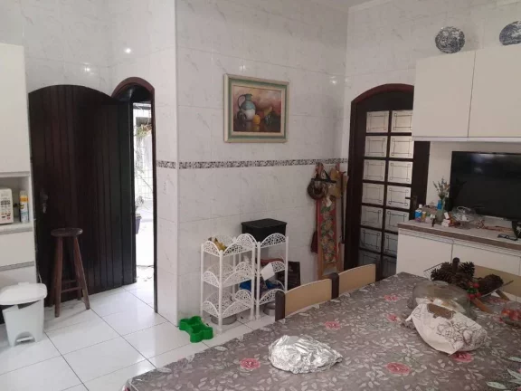 Imagem Sobrado com 3 dormitórios à venda, 199 m² por R$ 1.200.000,00 - Mirim - Praia Grande/SP