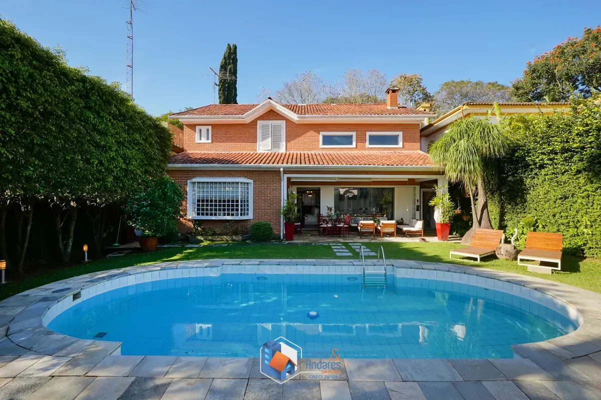 Foto do imóvel Casa para venda em Jardim Leonor com 3 quartos, sendo 3 suítes, 340m² em Rua Marechal-do-Ar Antônio Appel Neto