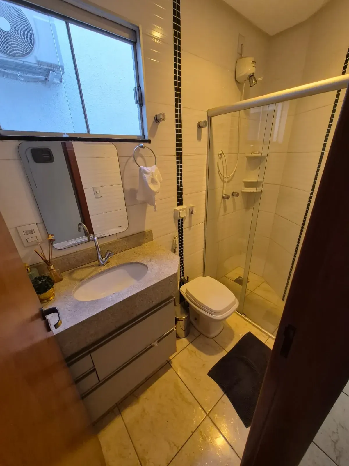 Foto do imóvel: Casa com 3 Quartos à Venda, 120 m² em Jardim Atlântico