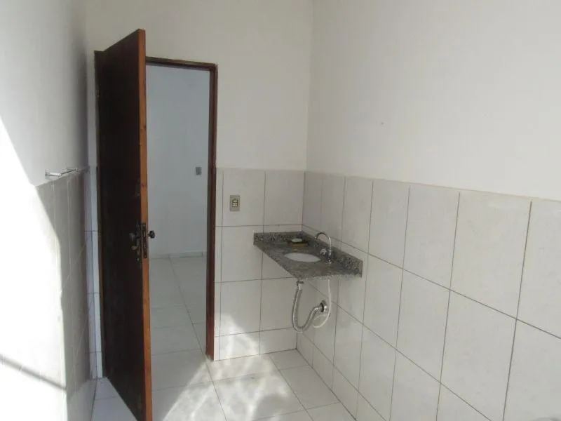 Imagem Sobrado comercial à venda em Sorocaba-SP, Jardim Nova Manchester: 3 salas, 5 banheiros, 3 vagas, 550m². Confira já!