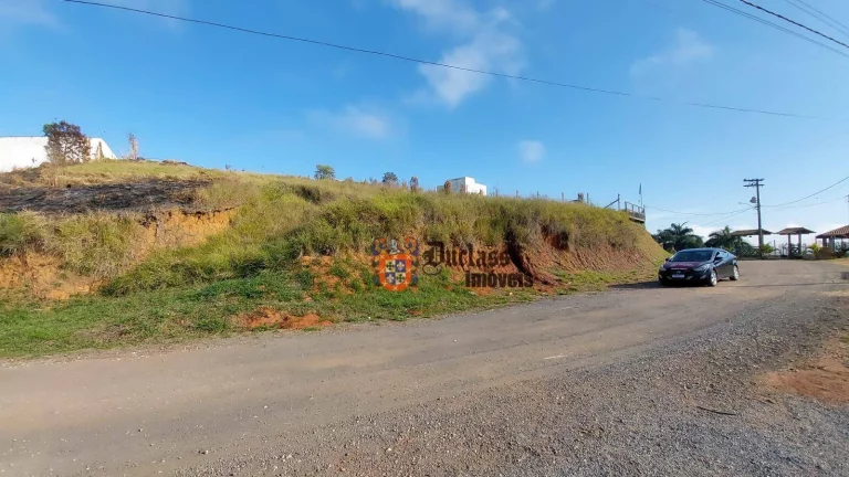 Imagem Terreno à venda, 1757 m² por R$ 500.000,00 - Paraíso de Igaratá - Igaratá/SP