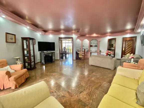 Imagem Apartamento com 3 Quartos à Venda, 260 m² em Nazaré - Belém
