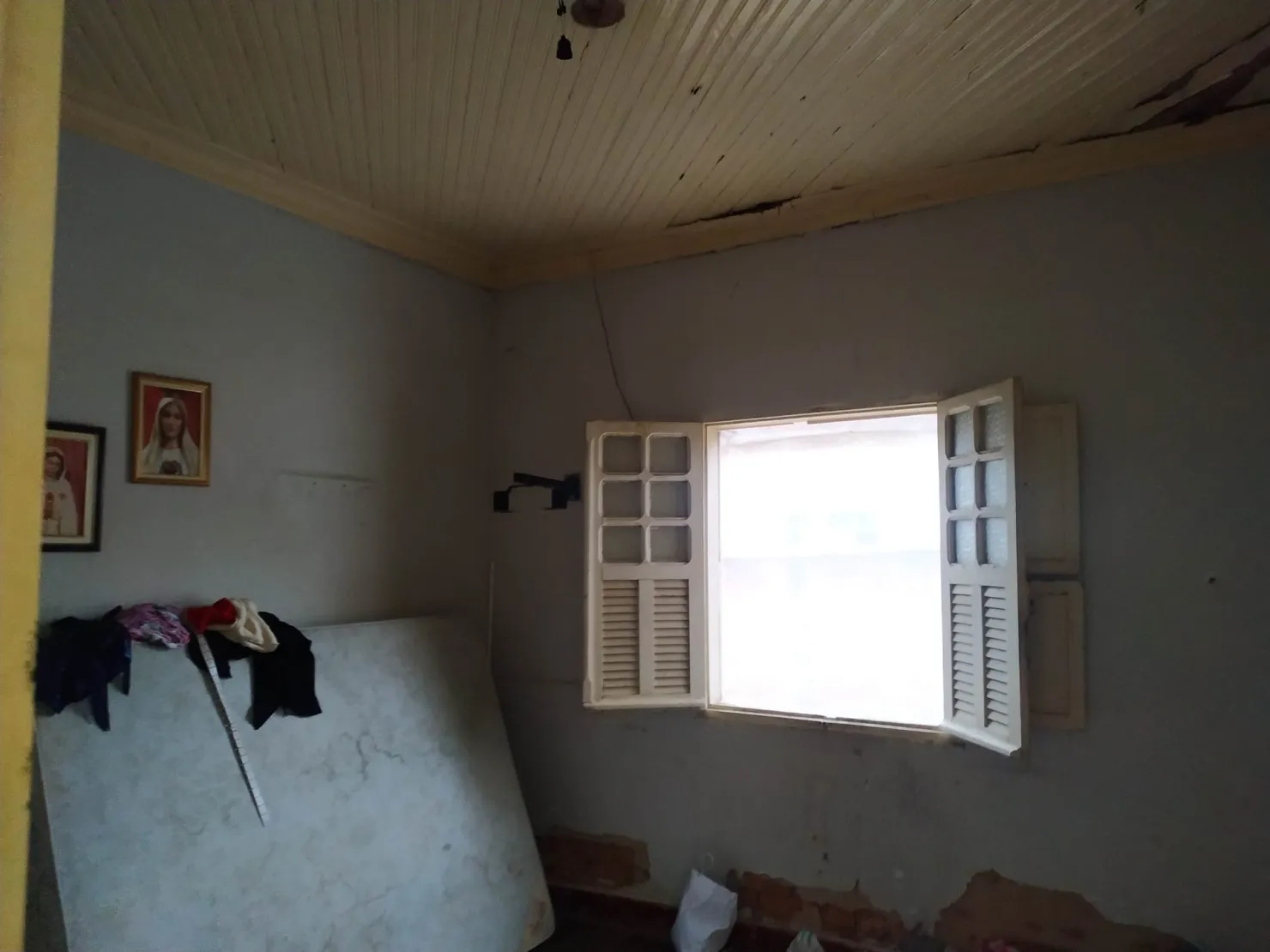 Imagem Casa à venda 4 Quartos, 5 Vagas, 312M², Centro, Pindamonhangaba - SP