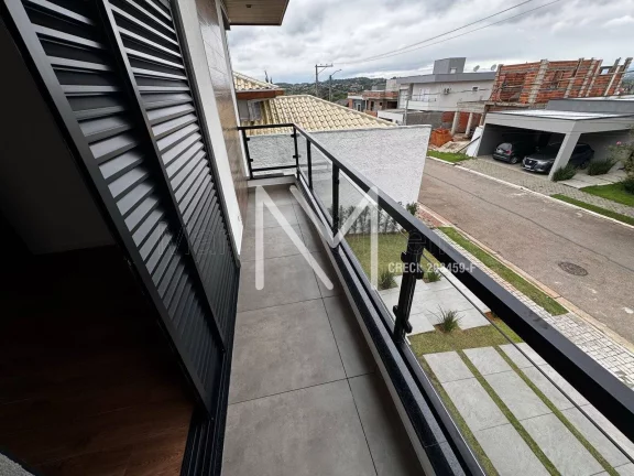 Imagem Casa à venda 4 Quartos 3 Suíte - 200m² Piscina - Residencial Mantiqueira
