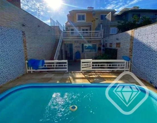 Imagem Uma casa completa e cheia de conforto no coraÃ§Ã£o de Ipanema!

Brilhante ImÃ³veis vende bela residÃ...