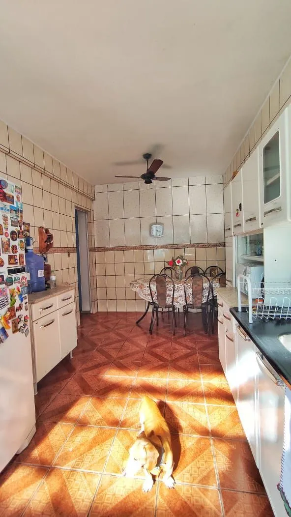 Imagem Casa com 170m², 3 dorm. no bairro Jardim Itu Sabará em Porto Alegre