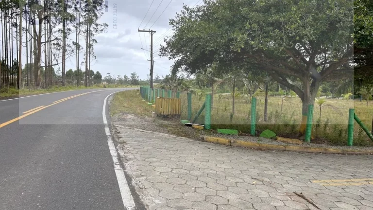 Imagem Oportunidade única: Sítio à venda em Balneário Rincão-SC, com 34.485,02 m² de área!