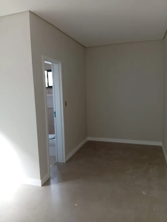 Imagem Casa para Venda em São José dos Pinhais, Cidade jardim, 3 dormitórios, 1 suíte, 2 banheiros, 4 vagas