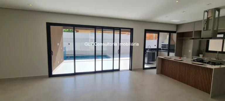 Imagem Sobrado a Venda 3 Suítes com Closet e Piscina Condomínio Maria Dulce Indaiatuba SP