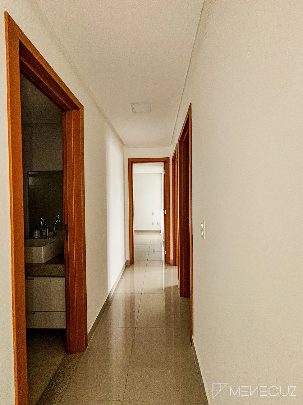 Imagem Seu 3 quartos na orla da Praia do Morro - conforto e lazer completo